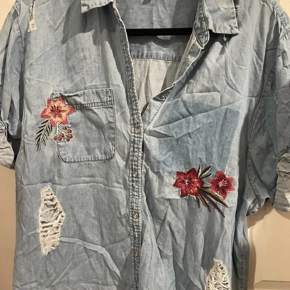 Express Light Blue Denim Shirt - Picture 2 of 4